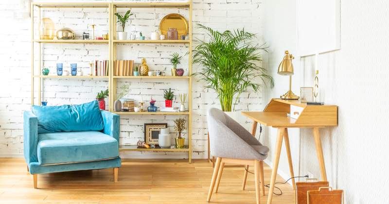 Small space looks organized with the beautiful decoration
